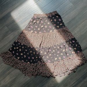 New without tags high waisted American Eagle skirt